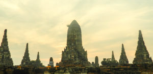 ayutthaya-couche-de-soleil-0750-300x146  